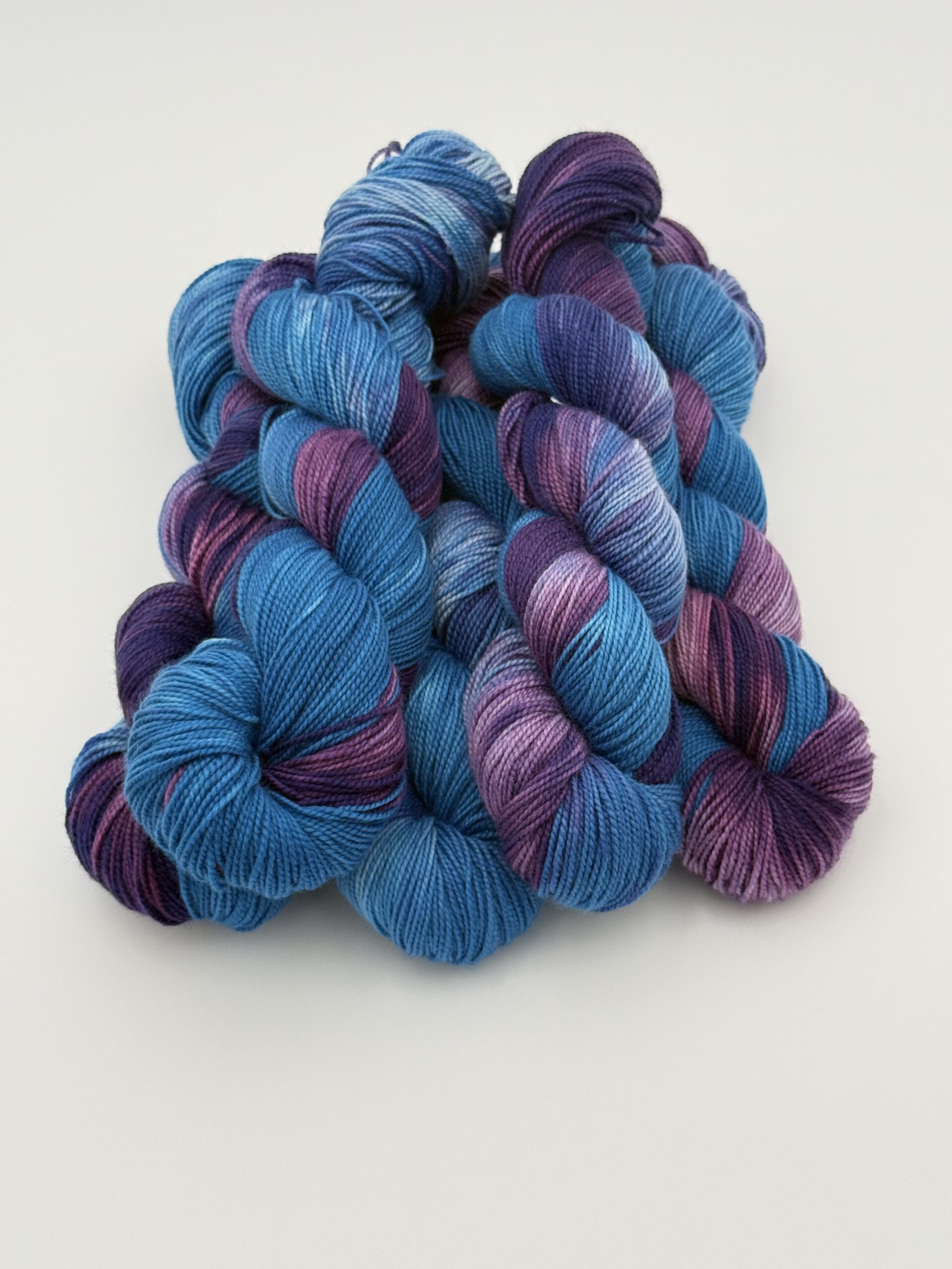 Diaster Twins Yarn